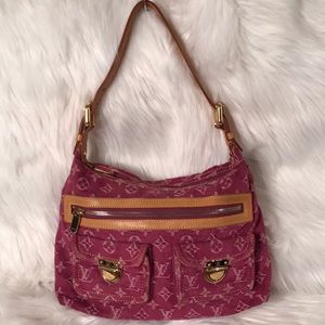 💯% Authentic Louis Vuitton Baggy PM shoulder bag